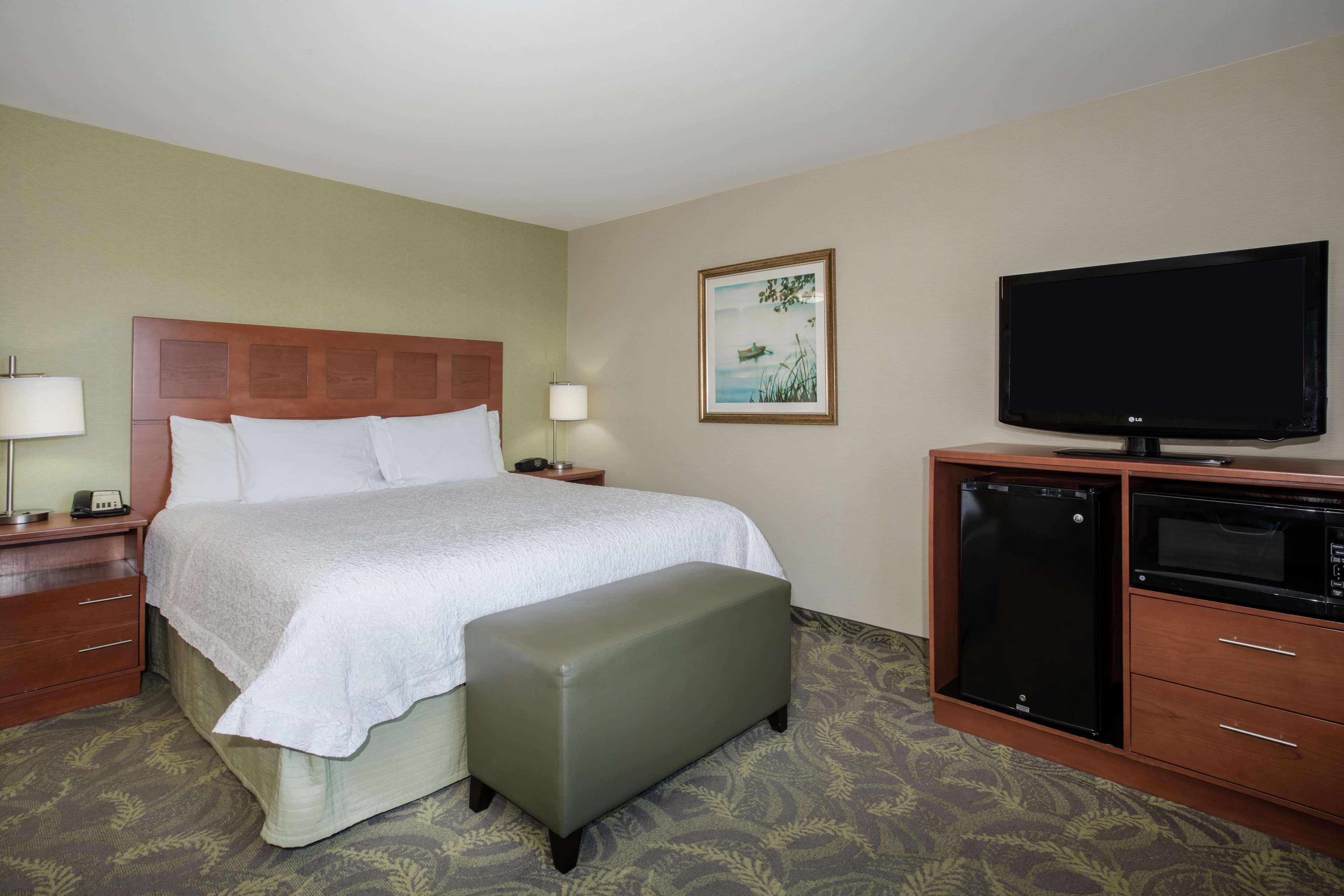 Hampton Inn & Suites Astoria Dış mekan fotoğraf