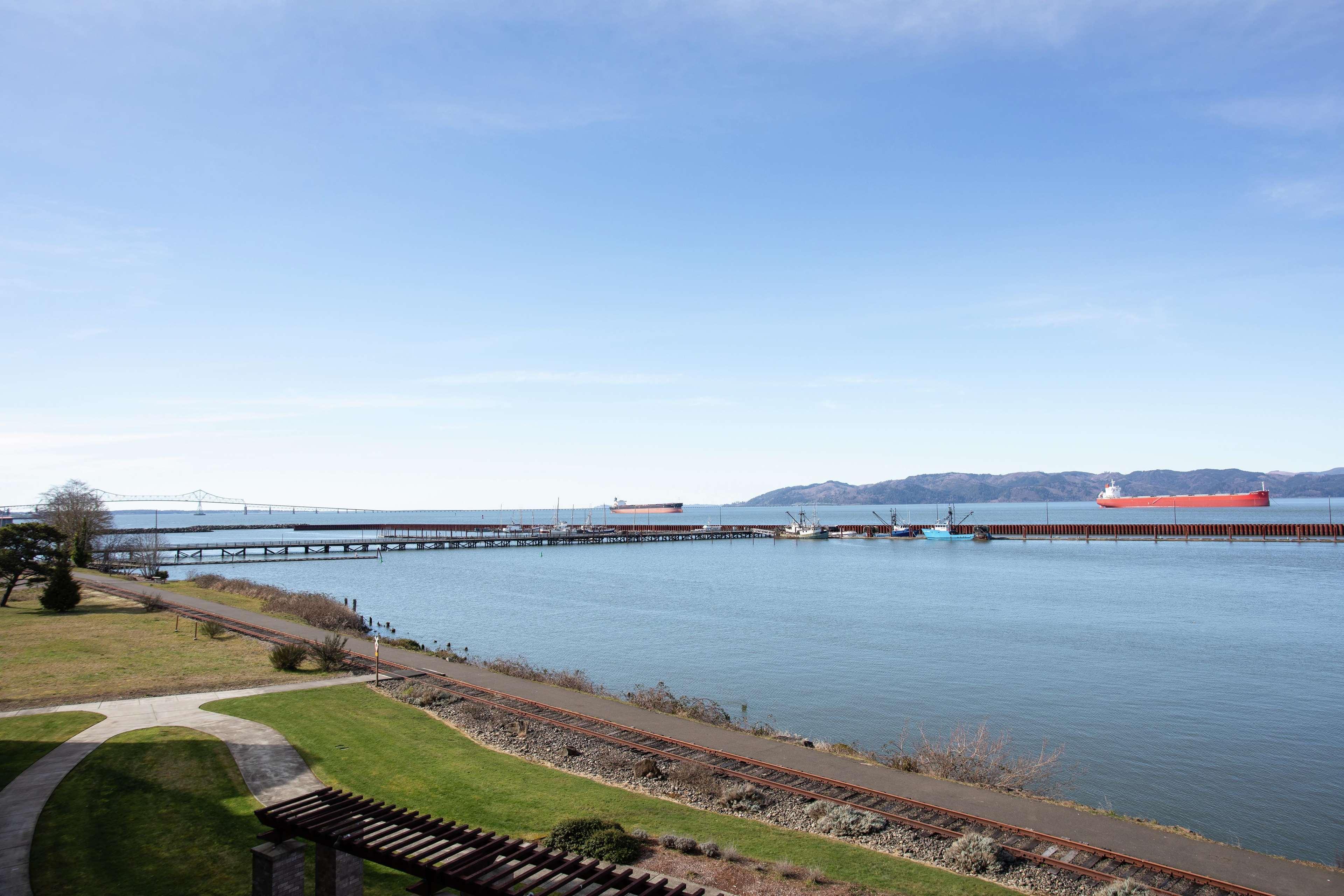 Hampton Inn & Suites Astoria Dış mekan fotoğraf