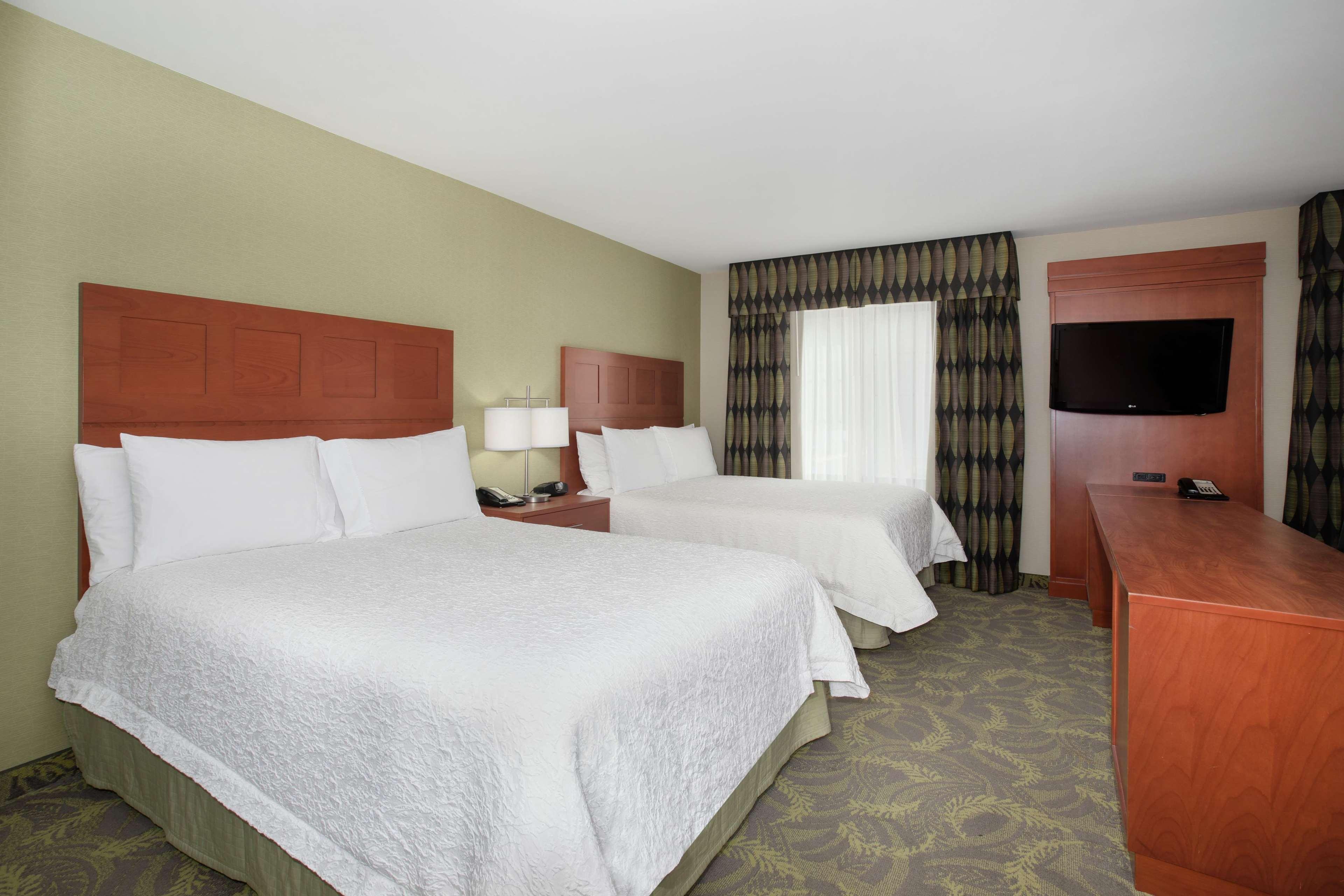 Hampton Inn & Suites Astoria Dış mekan fotoğraf