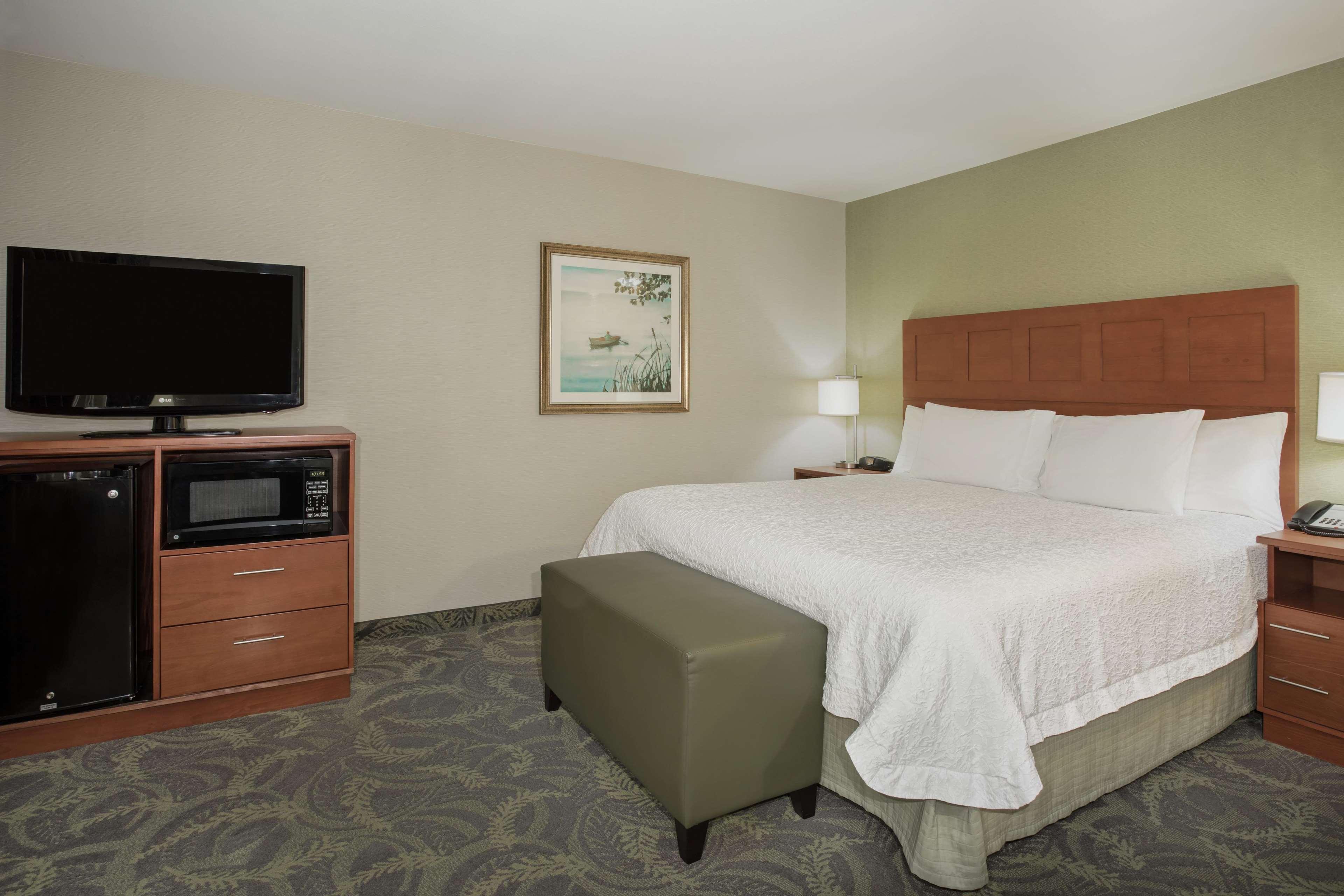 Hampton Inn & Suites Astoria Dış mekan fotoğraf