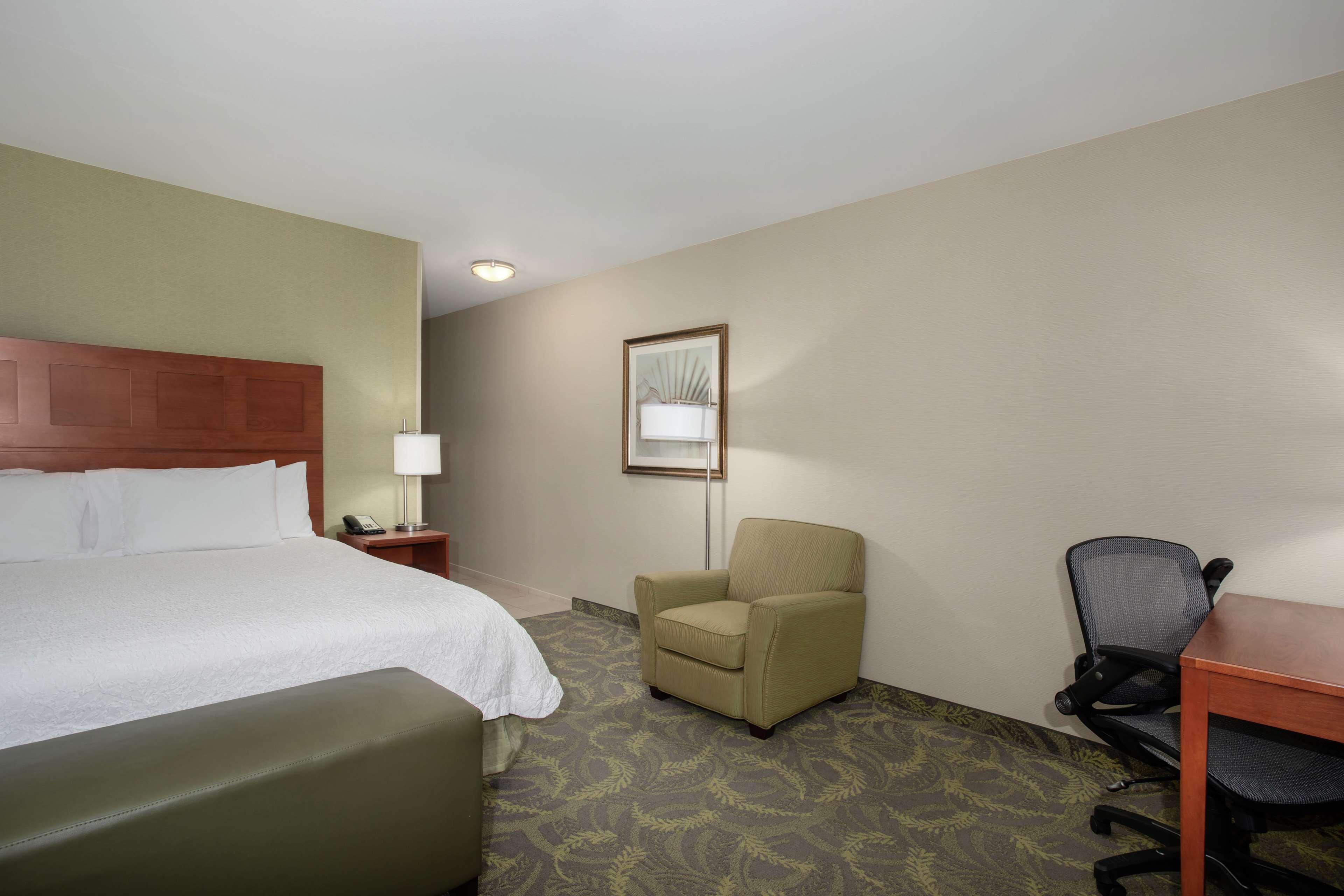Hampton Inn & Suites Astoria Dış mekan fotoğraf