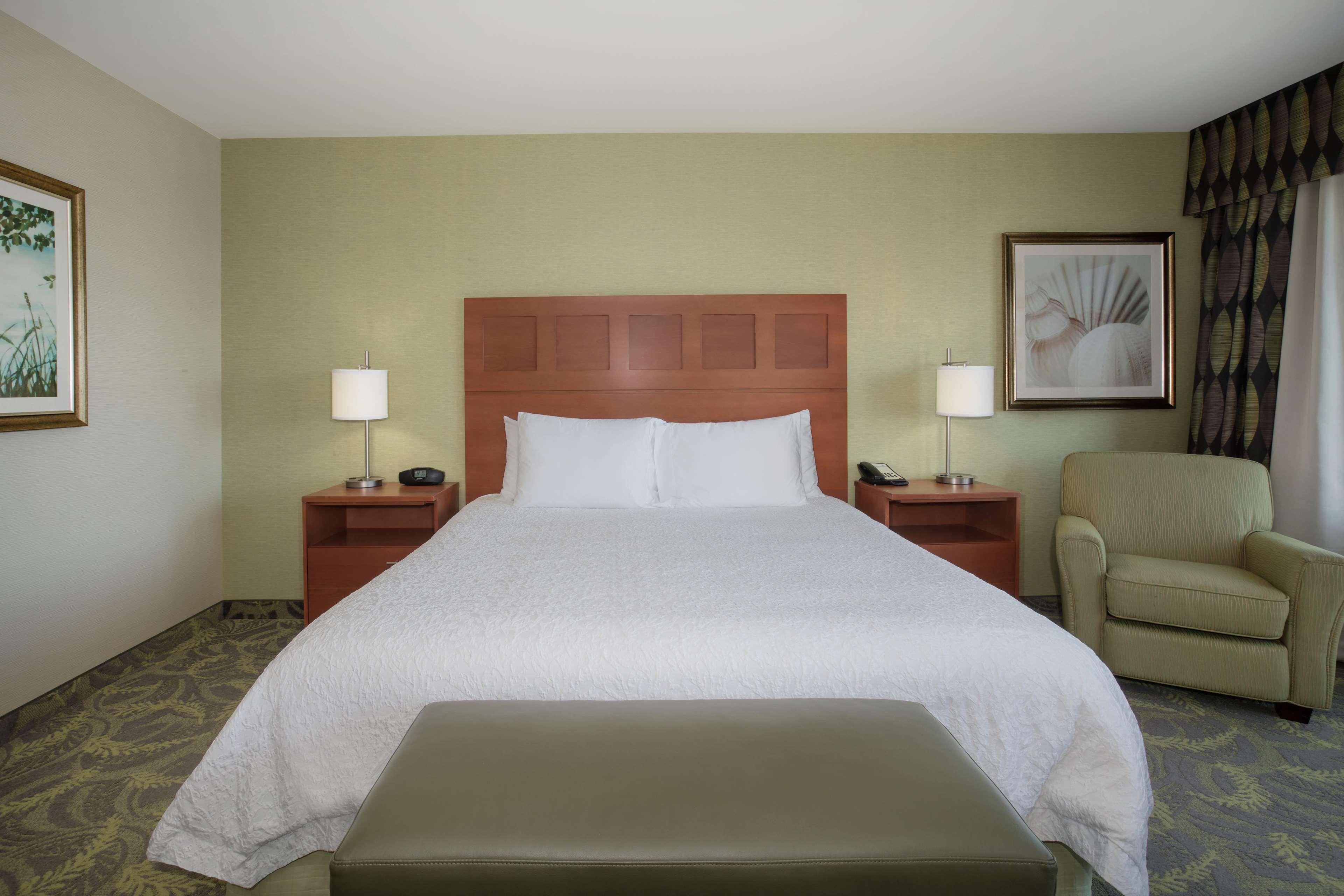 Hampton Inn & Suites Astoria Dış mekan fotoğraf