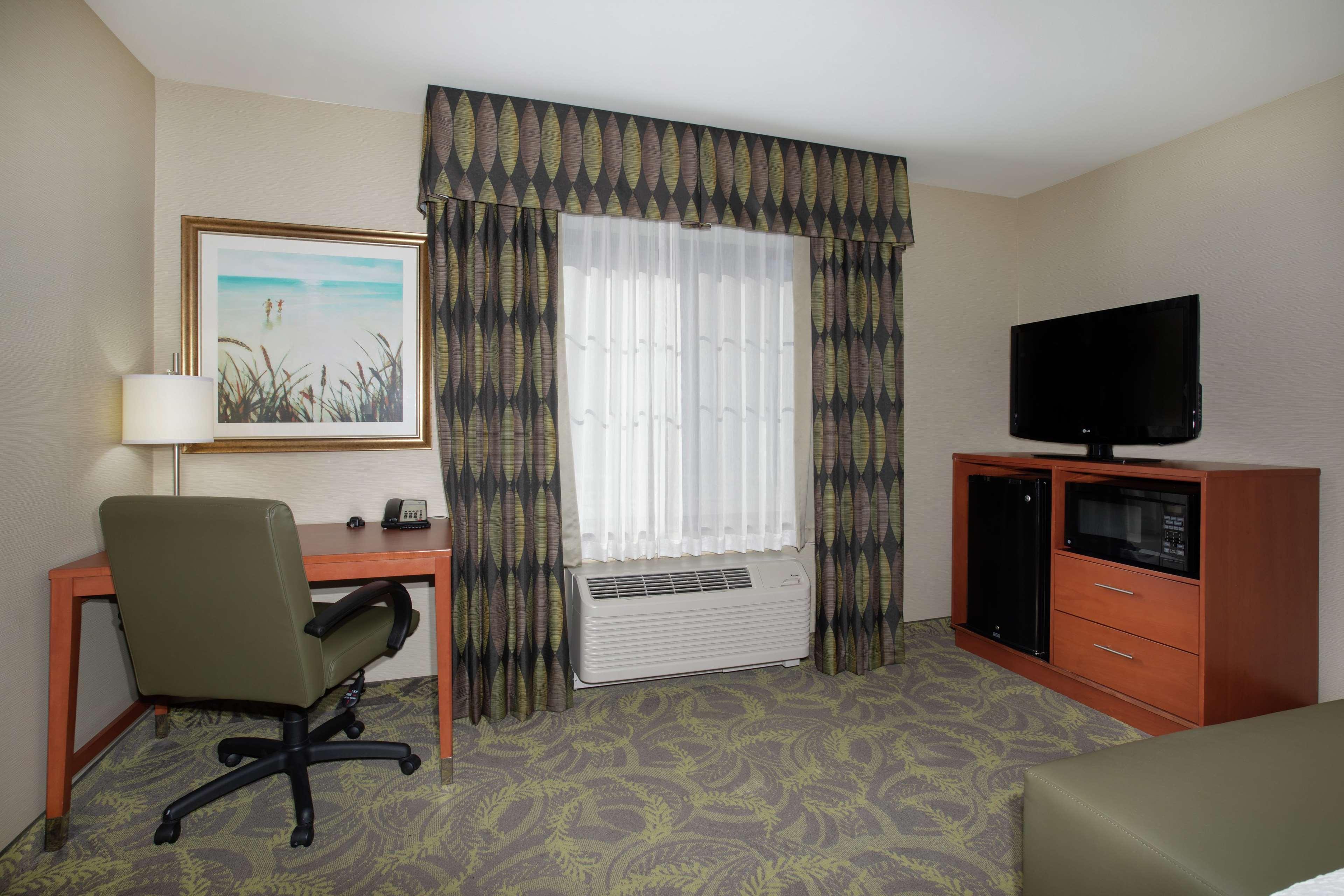 Hampton Inn & Suites Astoria Dış mekan fotoğraf