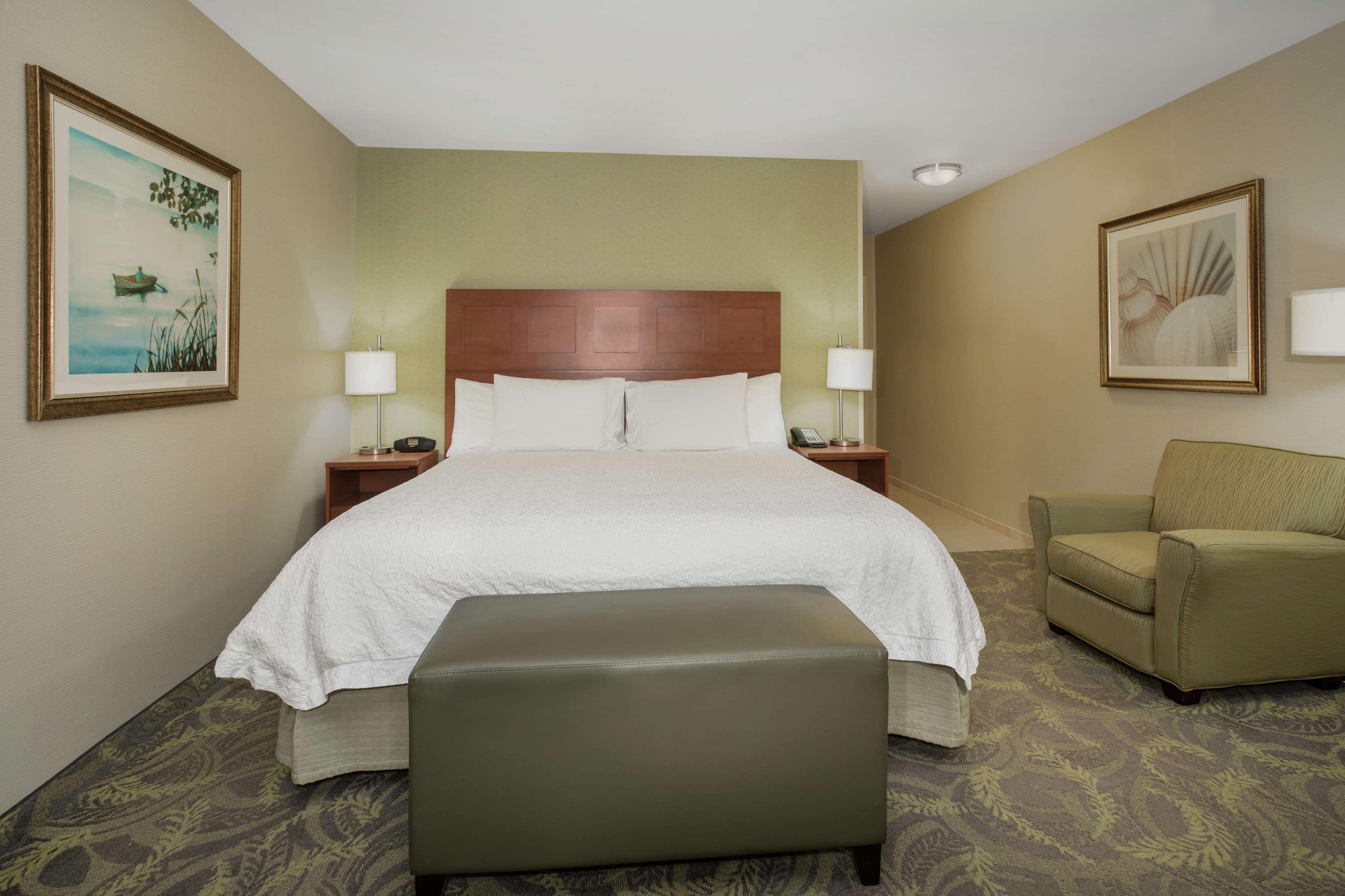 Hampton Inn & Suites Astoria Dış mekan fotoğraf