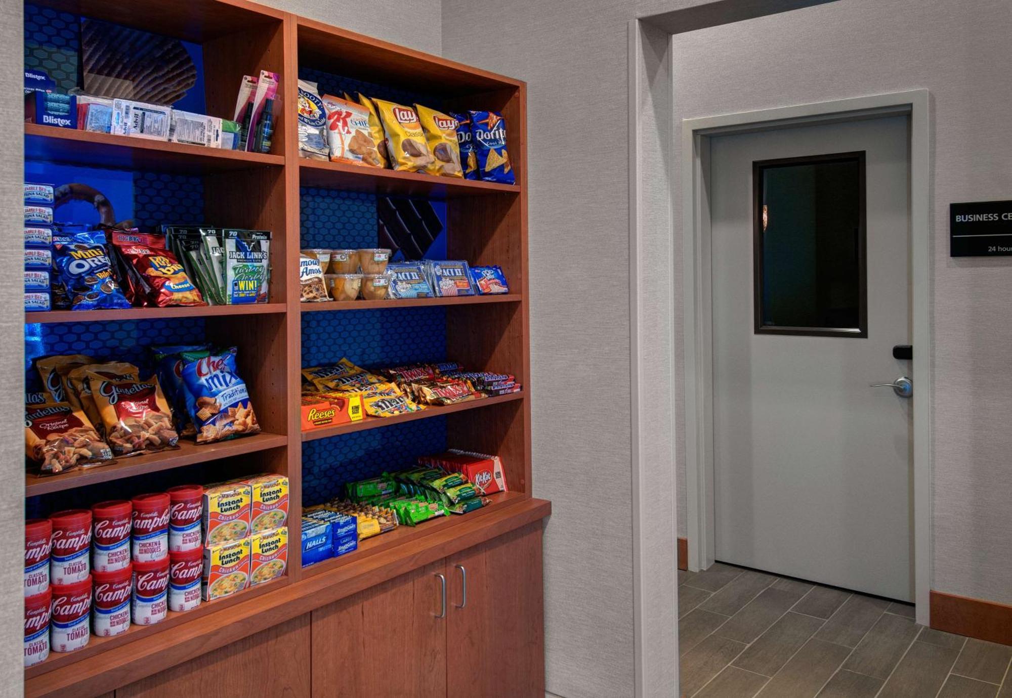 Hampton Inn & Suites Astoria Dış mekan fotoğraf