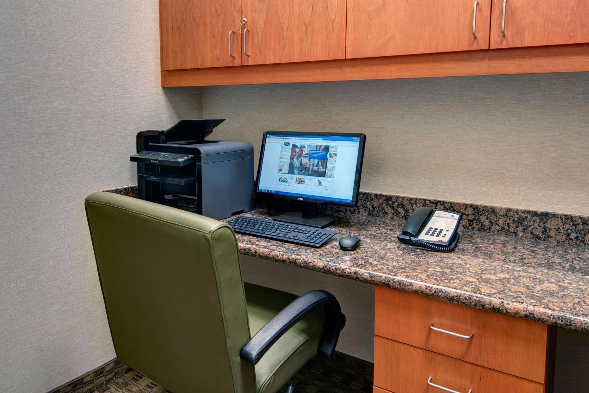 Hampton Inn & Suites Astoria Dış mekan fotoğraf